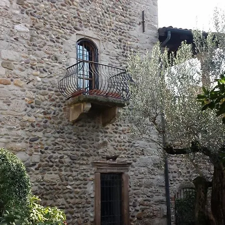 Bed & Breakfast La Torre Medioevale 4*